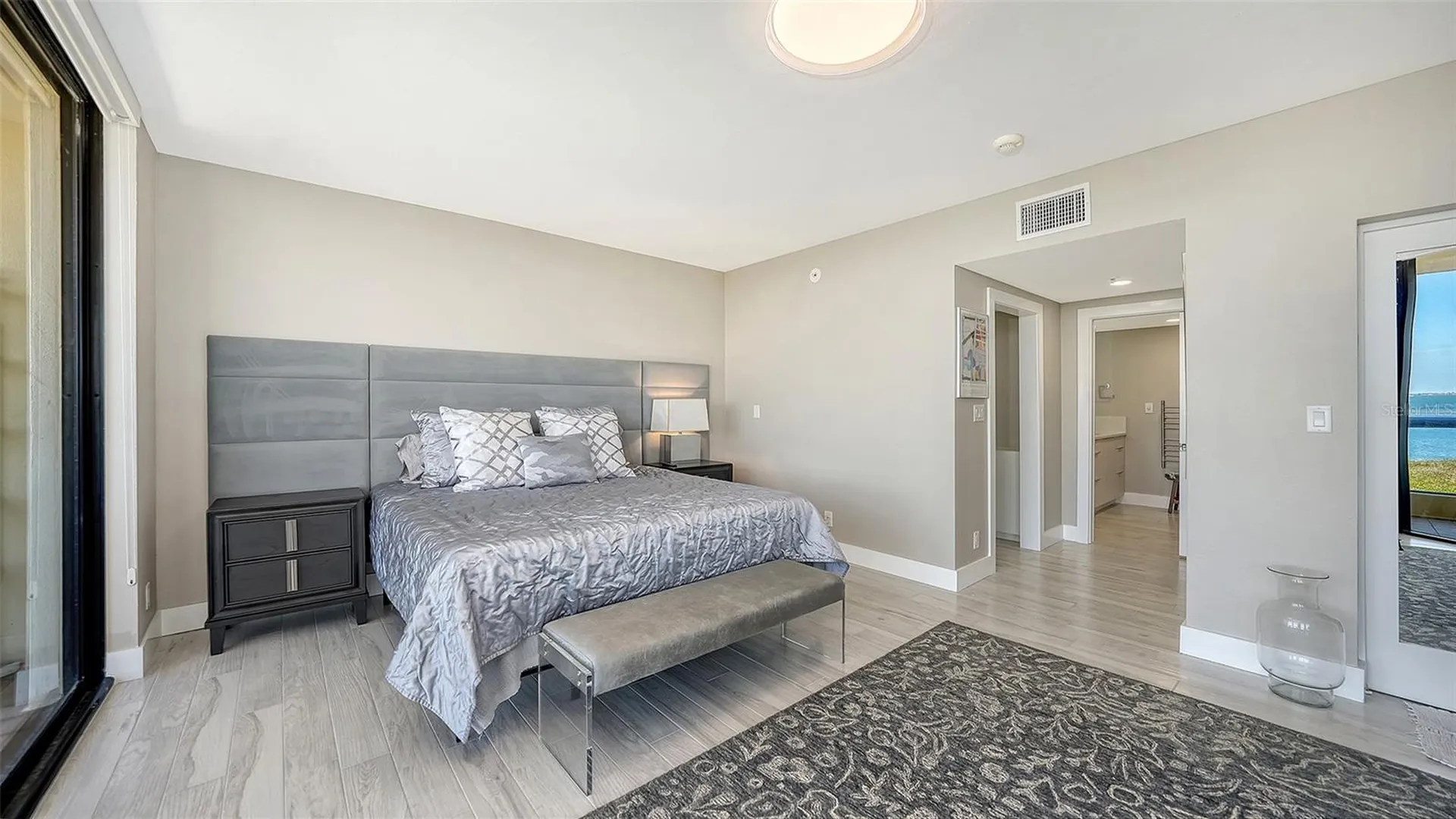 2120 Harbourside Drive Longboat Key FL 34228