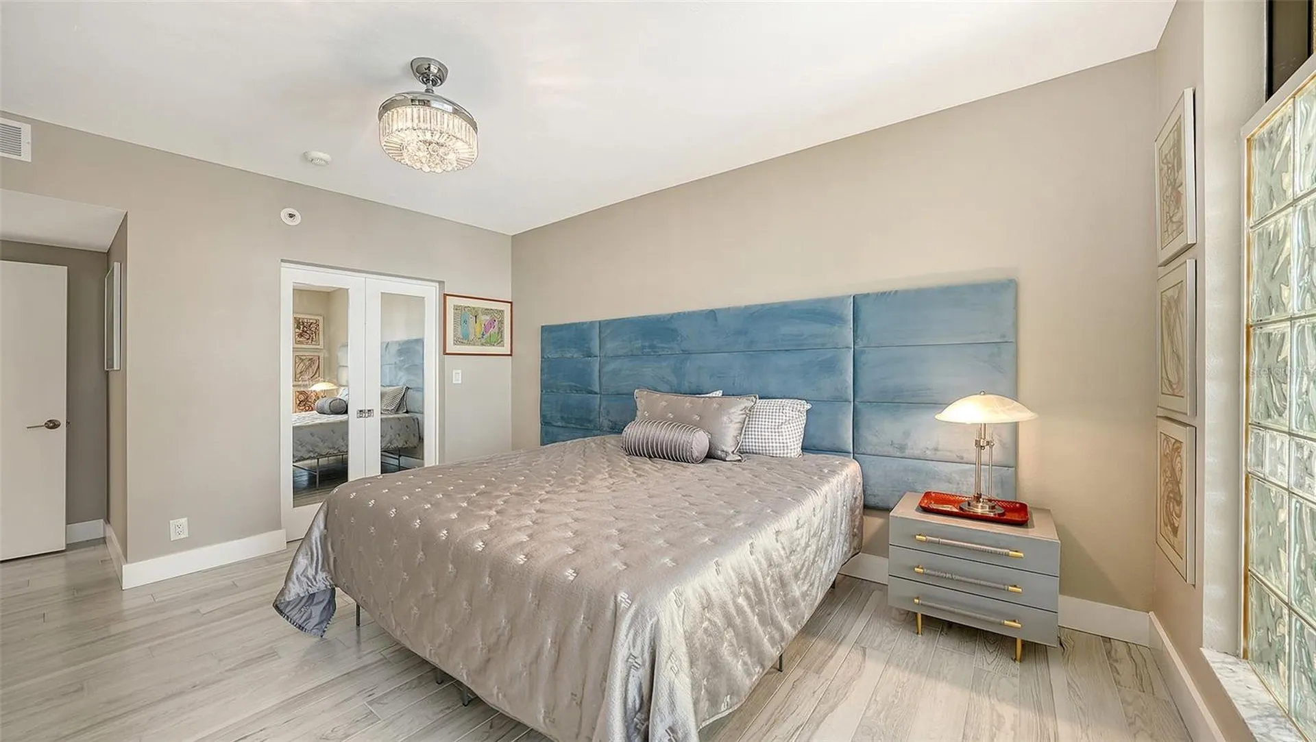 2120 Harbourside Drive Longboat Key FL 34228