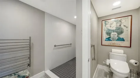 2120 Harbourside Drive Longboat Key FL 34228