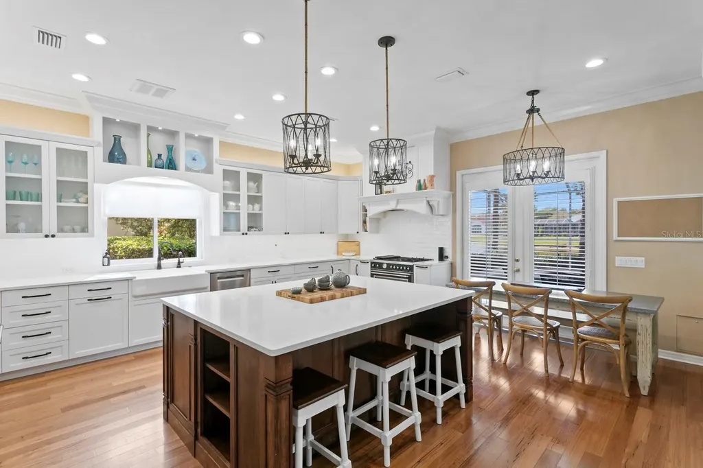 18008 Pinnacle Court Tampa FL 33647