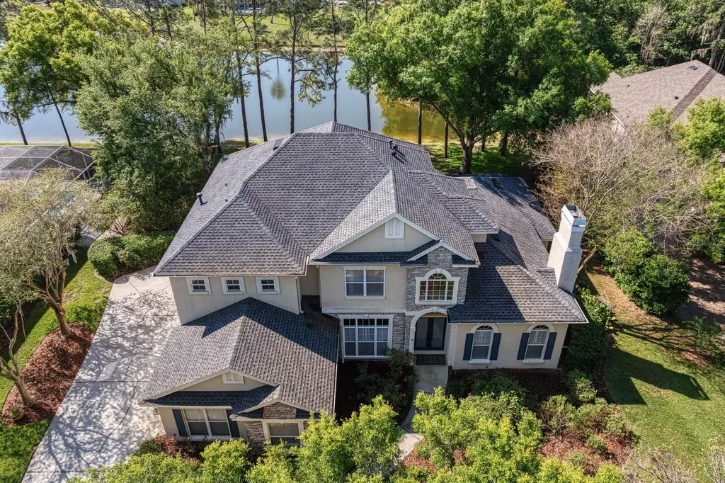 18008 Pinnacle Court Tampa FL 33647
