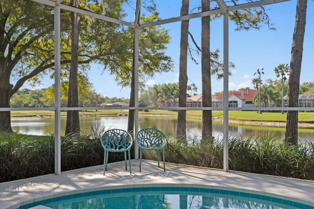 18008 Pinnacle Court Tampa FL 33647