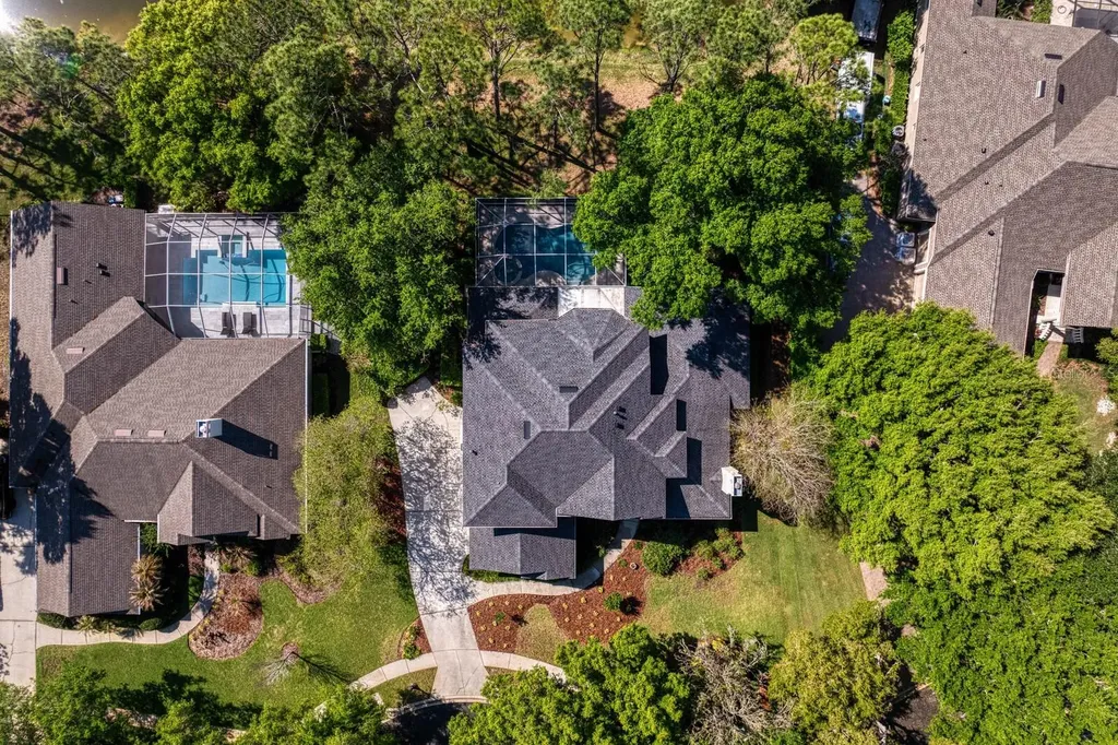 18008 Pinnacle Court Tampa FL 33647