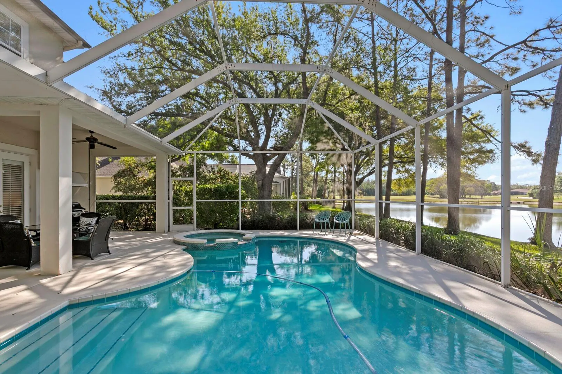 18008 Pinnacle Court Tampa FL 33647