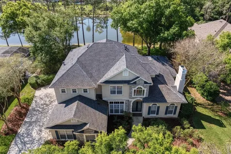 18008 Pinnacle Court Tampa FL 33647