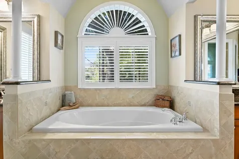 18008 Pinnacle Court Tampa FL 33647