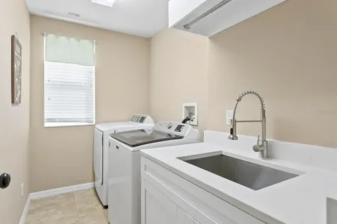 18008 Pinnacle Court Tampa FL 33647