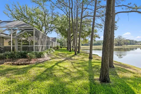 18008 Pinnacle Court Tampa FL 33647