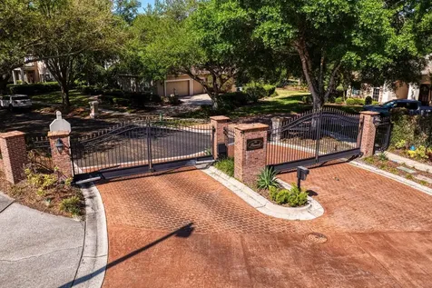 18008 Pinnacle Court Tampa FL 33647