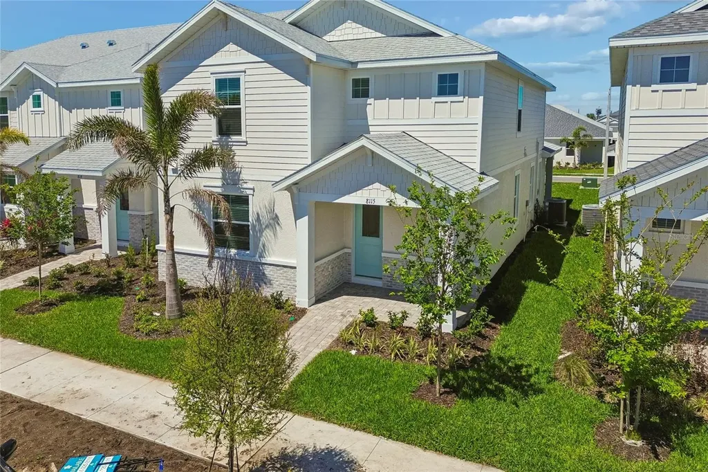 8115 Seaflower Parkway Bradenton FL 34210