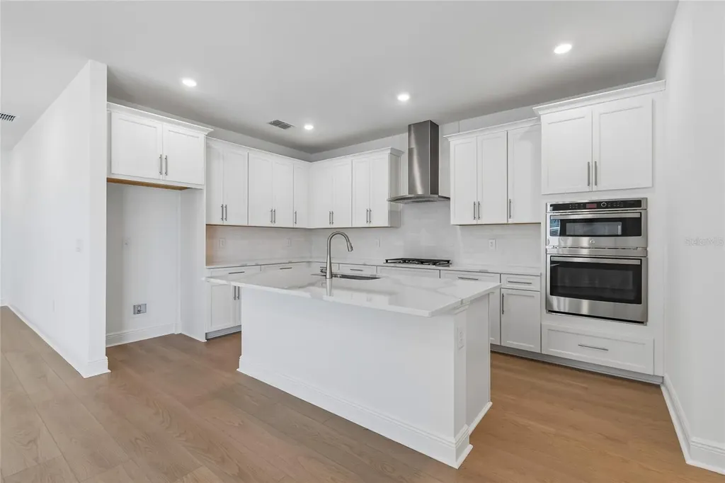 8115 Seaflower Parkway Bradenton FL 34210