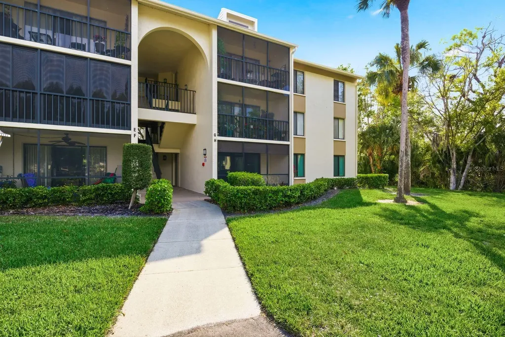 3134 Lake Pine Way Tarpon Springs FL 34688