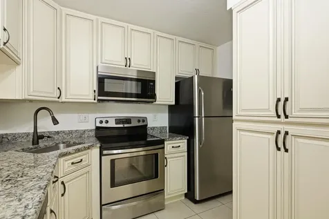 3134 Lake Pine Way Tarpon Springs FL 34688