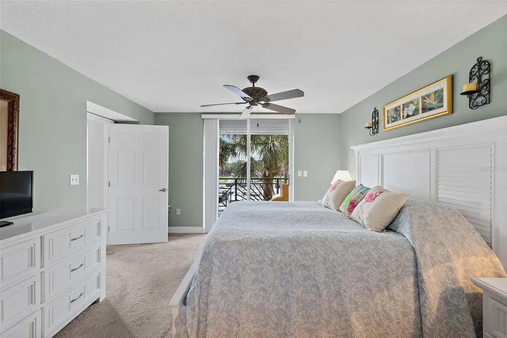 8472 Ridgewood Avenue Cape Canaveral FL 32920