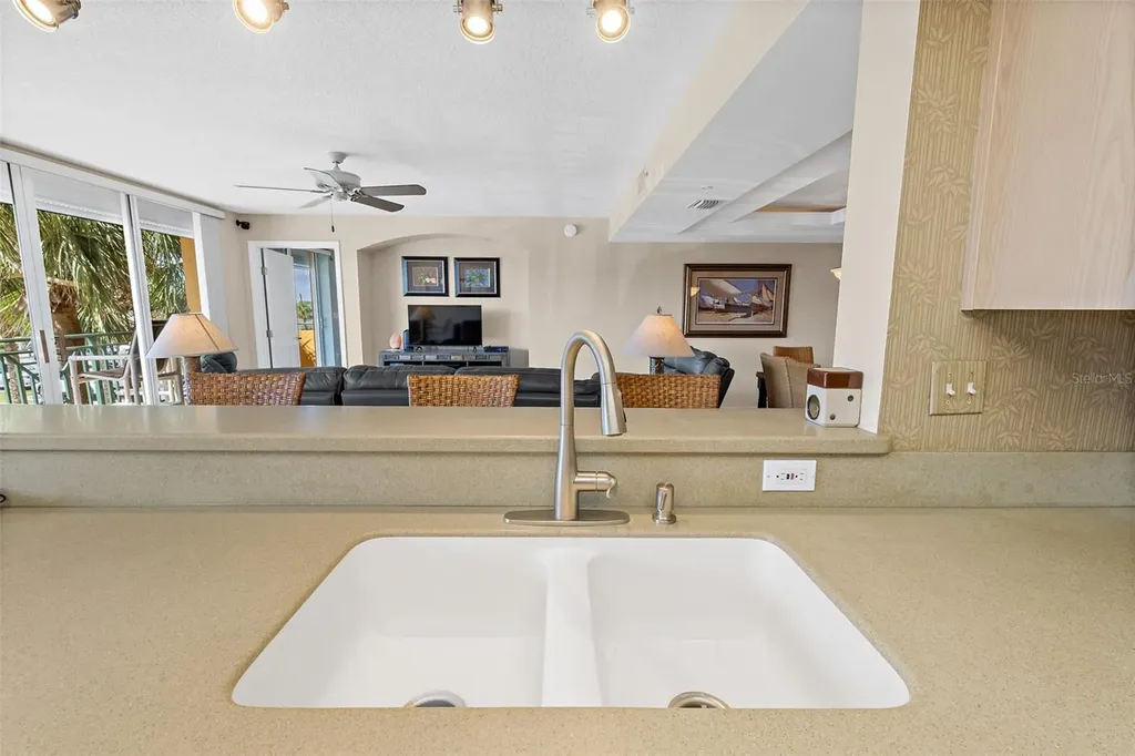 8472 Ridgewood Avenue Cape Canaveral FL 32920