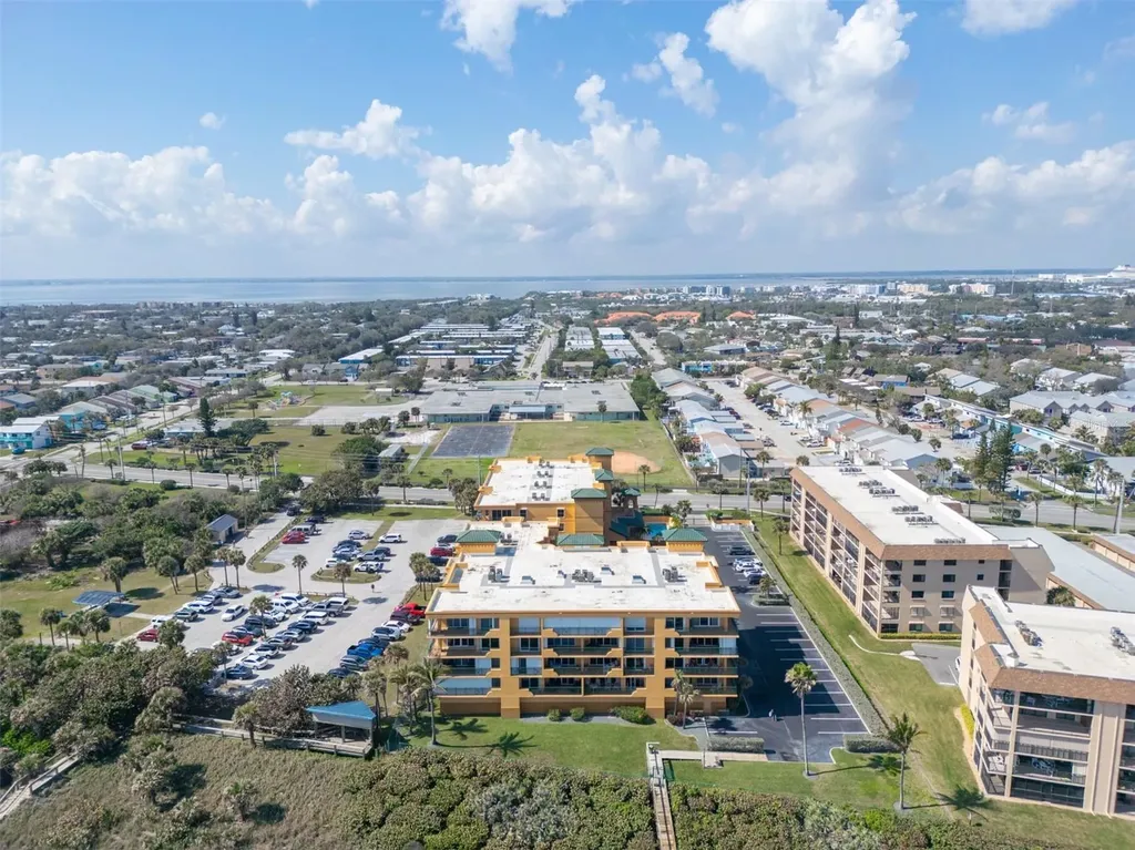 8472 Ridgewood Avenue Cape Canaveral FL 32920