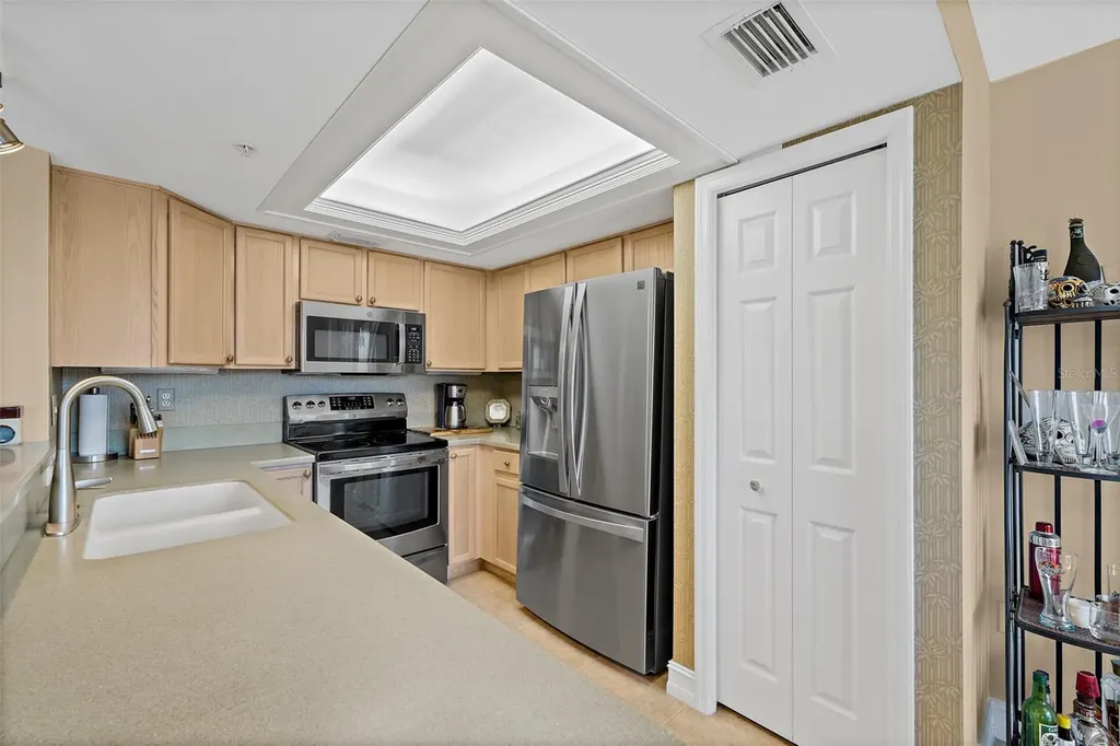 8472 Ridgewood Avenue Cape Canaveral FL 32920
