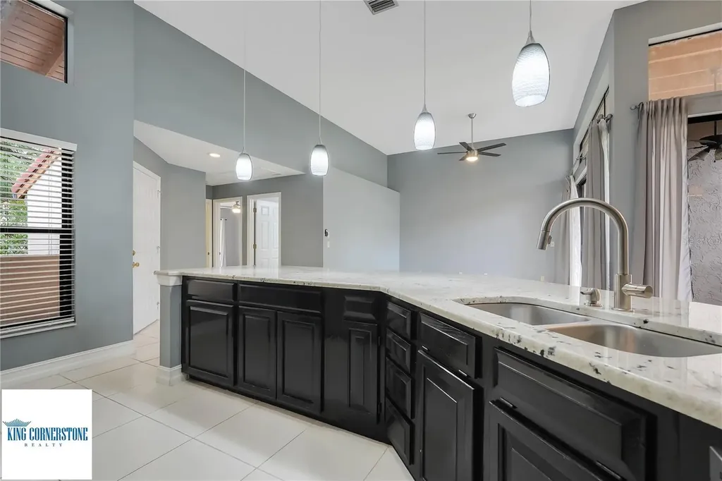 2935 Monaco Court Orlando FL 32806