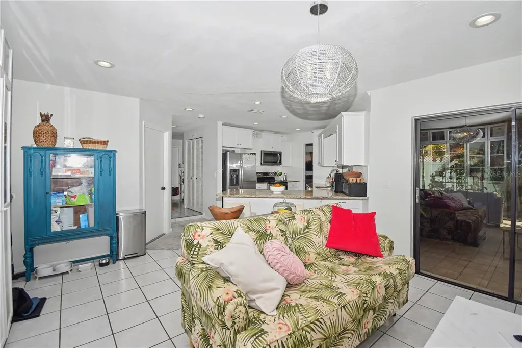 6456 Tarawa Drive Sarasota FL 34241