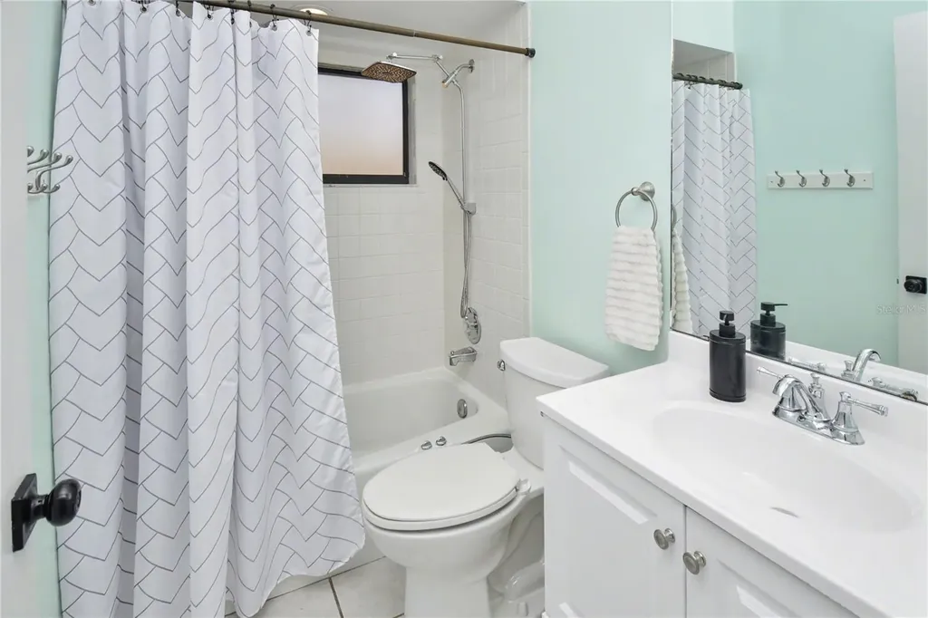 6456 Tarawa Drive Sarasota FL 34241