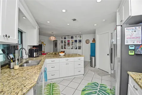 6456 Tarawa Drive Sarasota FL 34241