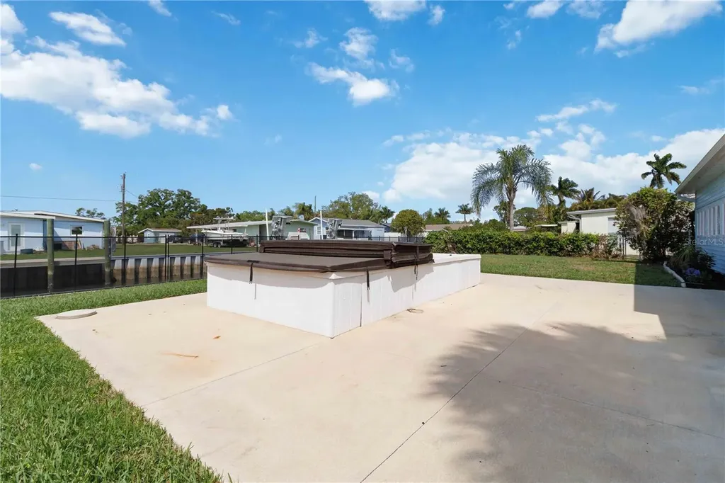 607 Manatee Avenue Ellenton FL 34222