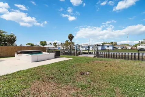 607 Manatee Avenue Ellenton FL 34222