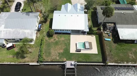 607 Manatee Avenue Ellenton FL 34222