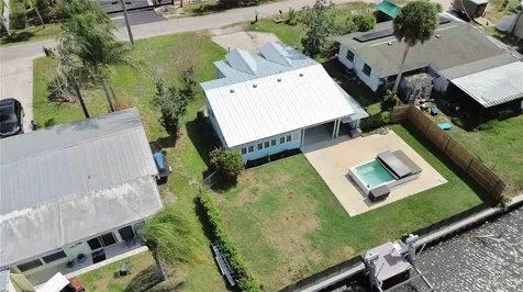 607 Manatee Avenue Ellenton FL 34222