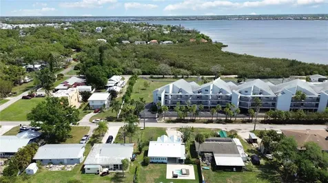 607 Manatee Avenue Ellenton FL 34222