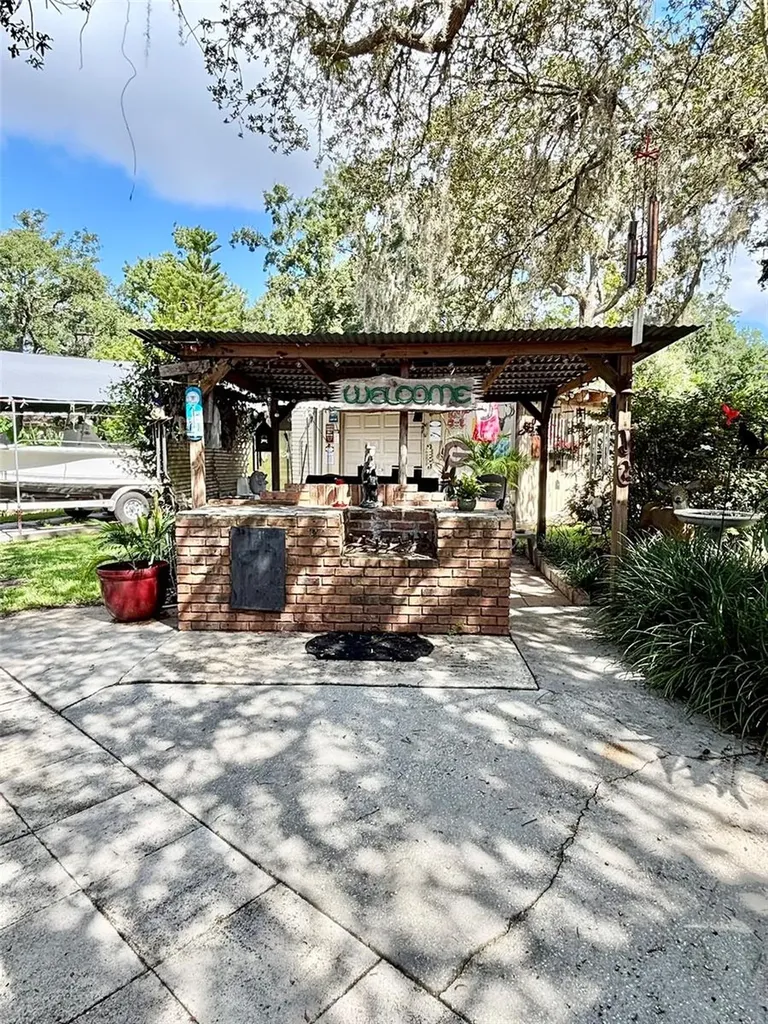 2309 Woodbend Circle New Port Richey FL 34655