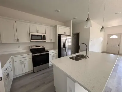 7908 N Galena Avenue Dunnellon FL 34434