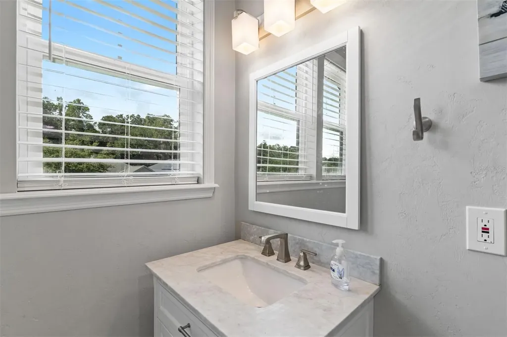 4855 SW 64th Road Gainesville FL 32608