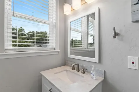 4855 SW 64th Road Gainesville FL 32608