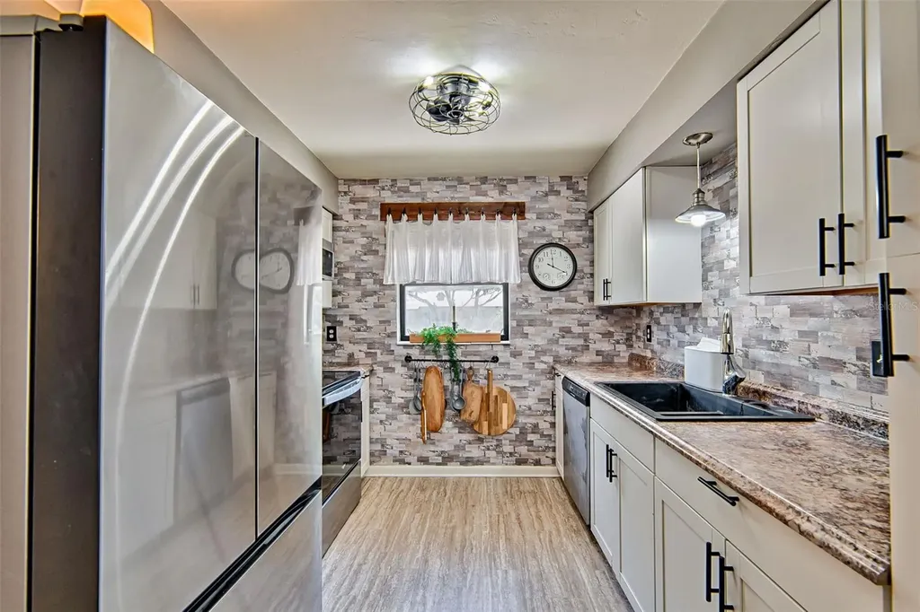 22434 NW 176th Avenue High Springs FL 32643