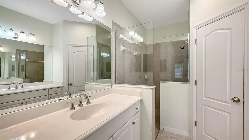 4894 Maymont Park Circle Bradenton FL 34203