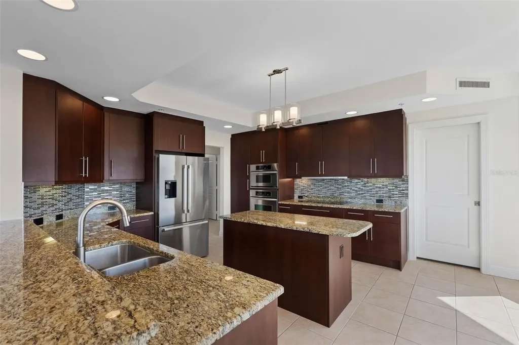 5823 Bowen Daniel Drive Tampa FL 33616