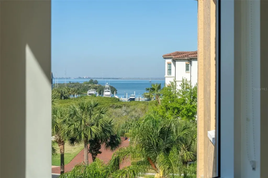 5823 Bowen Daniel Drive Tampa FL 33616