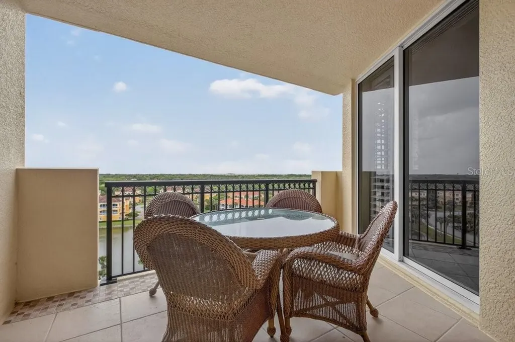 19 Avenue De La Mer Palm Coast FL 32137