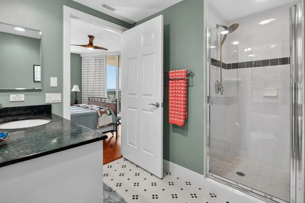 19 Avenue De La Mer Palm Coast FL 32137