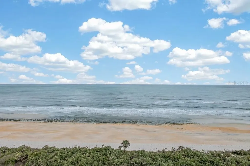 19 Avenue De La Mer Palm Coast FL 32137