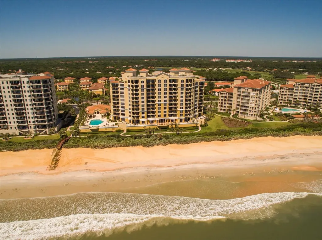 19 Avenue De La Mer Palm Coast FL 32137