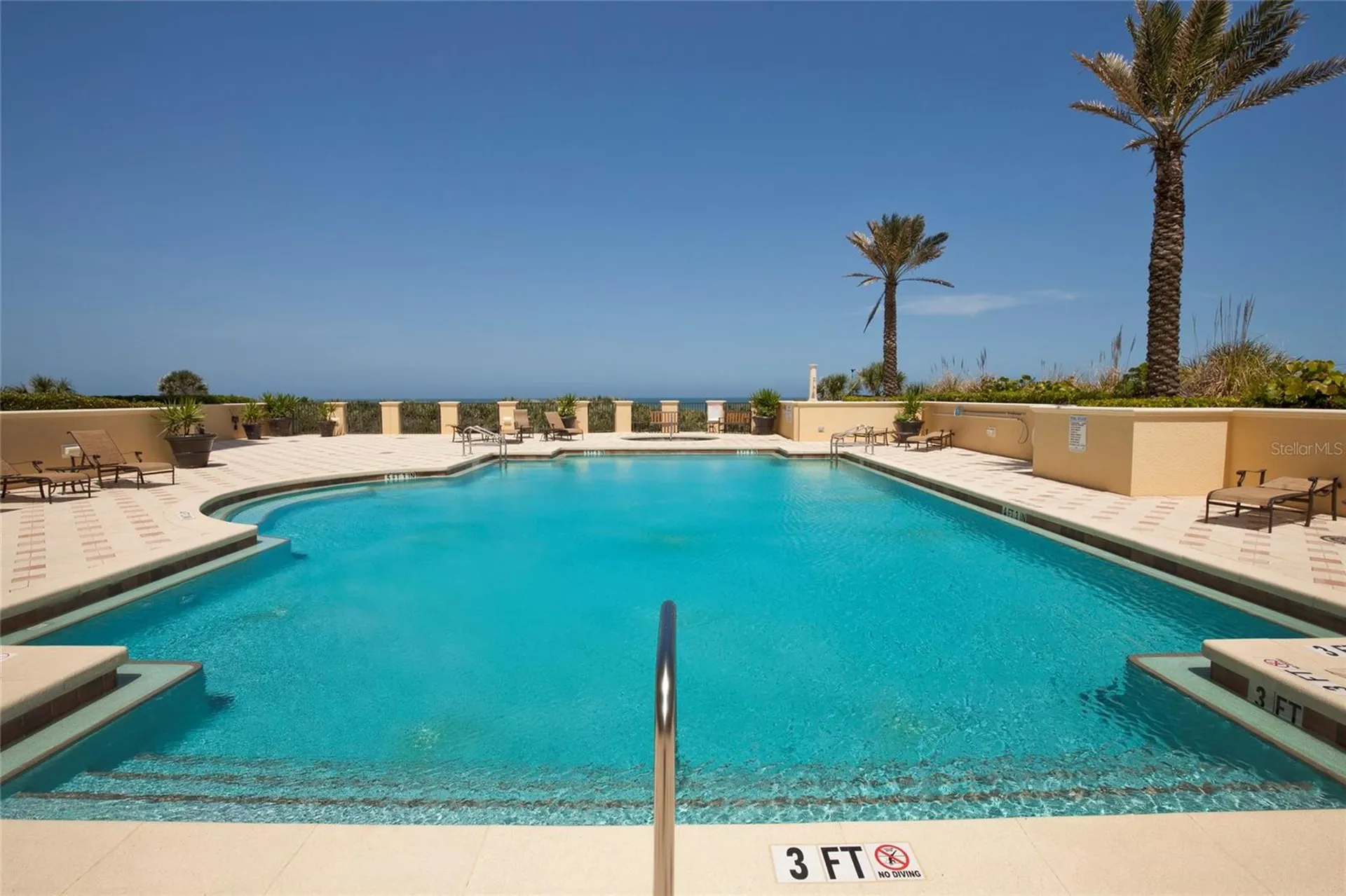 19 Avenue De La Mer Palm Coast FL 32137