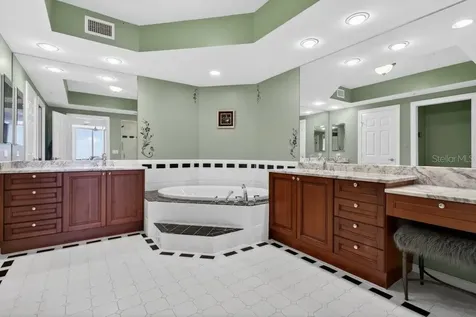 19 Avenue De La Mer Palm Coast FL 32137