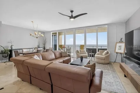 19 Avenue De La Mer Palm Coast FL 32137
