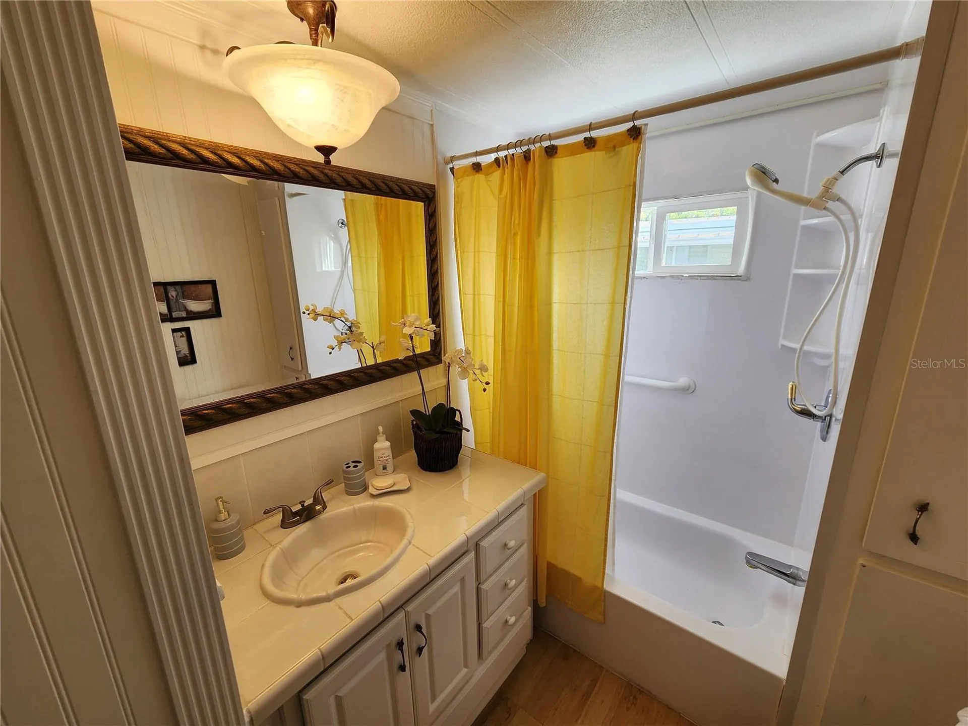 305 Batan Court Bradenton FL 34207