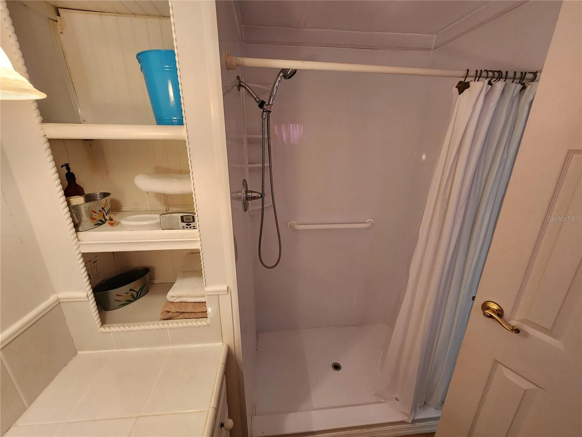 305 Batan Court Bradenton FL 34207