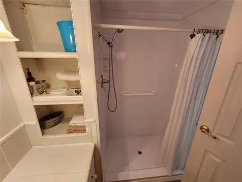 305 Batan Court Bradenton FL 34207