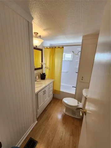 305 Batan Court Bradenton FL 34207