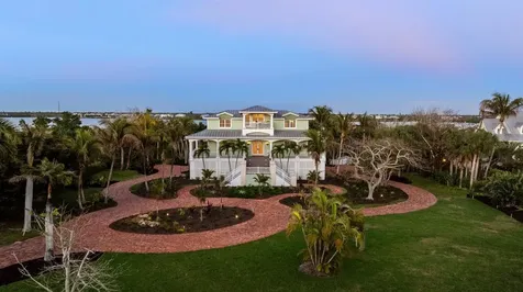 10460 Sunny Dreams Terrace Placida FL 33946
